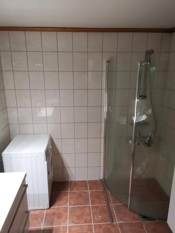Big, Spacious With Free Parking Тромсё